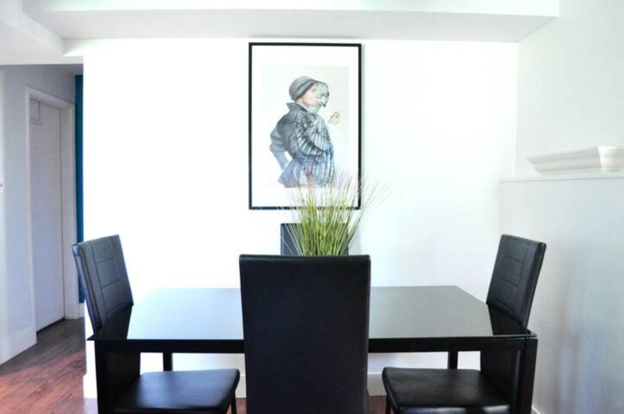 Cozy 1 Bd Suite Centrally Located North Vancouver Exterior foto