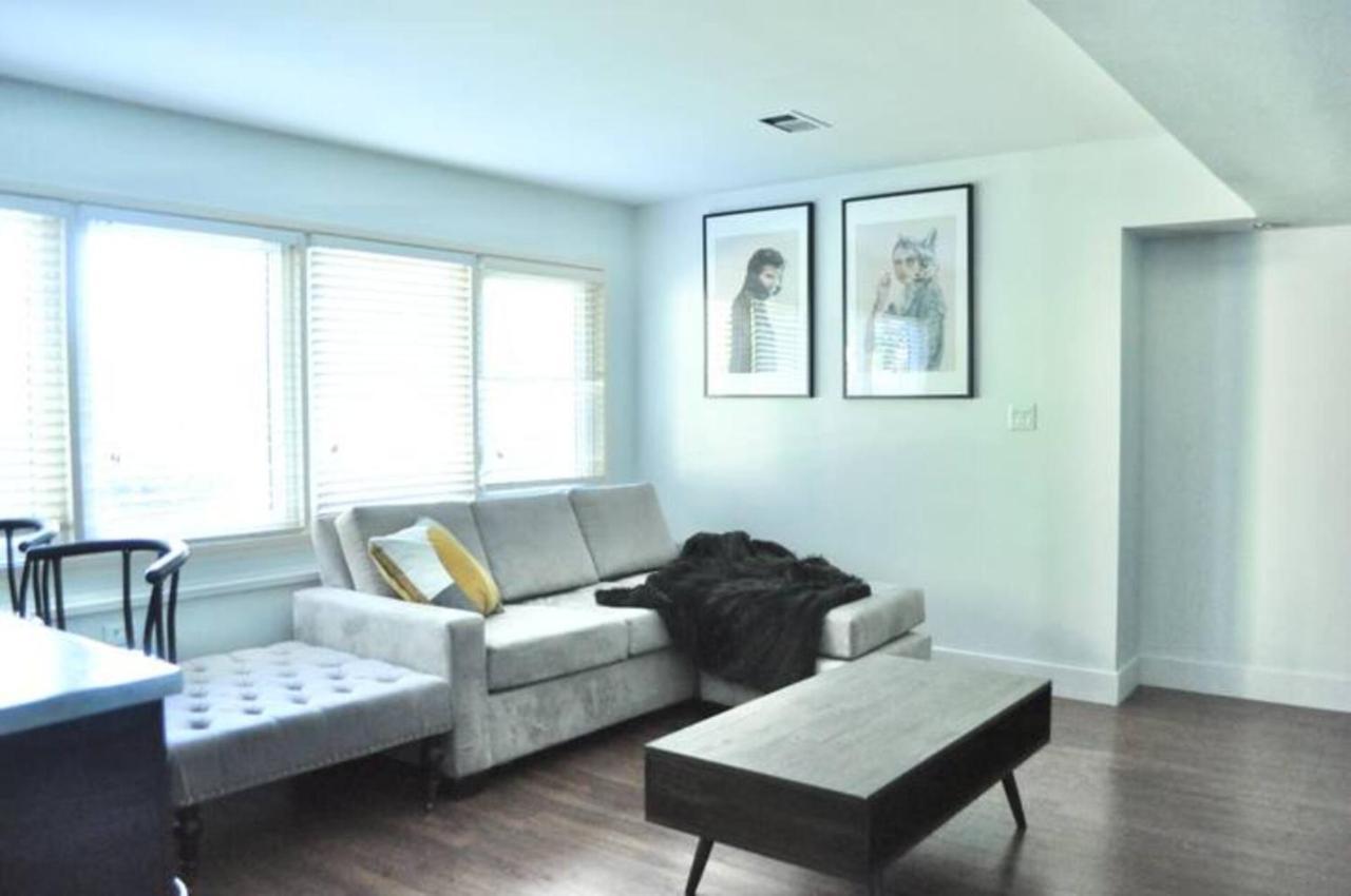 Cozy 1 Bd Suite Centrally Located North Vancouver Exterior foto
