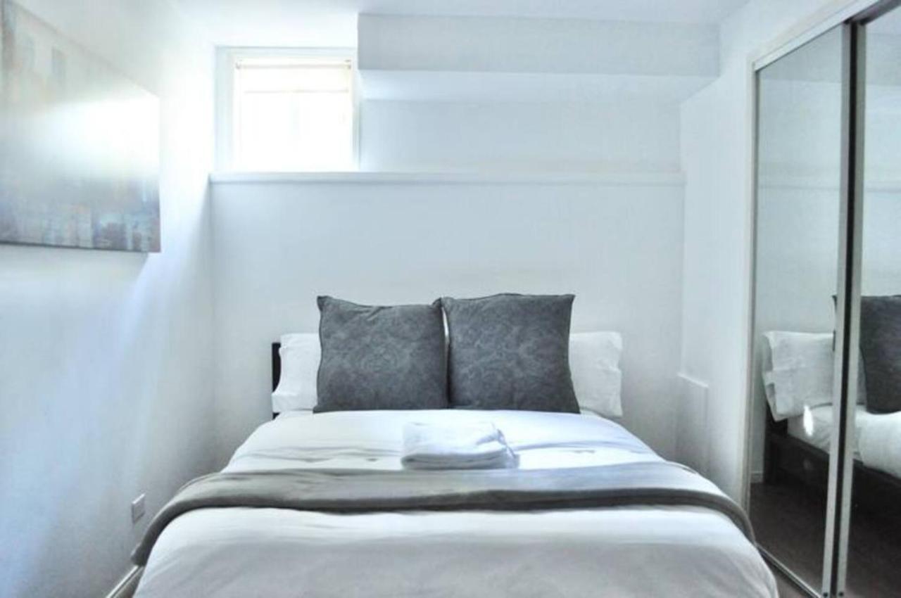 Cozy 1 Bd Suite Centrally Located North Vancouver Exterior foto